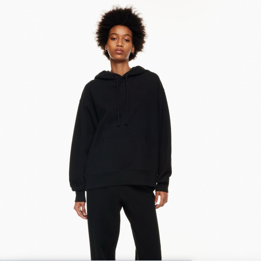 Aritzia Sweatfleece Hoodie in Black
